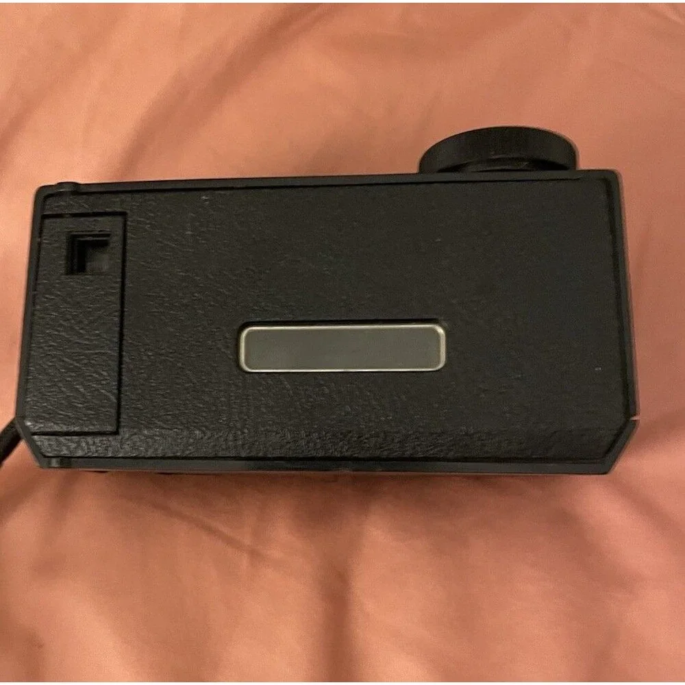 Vintage Kodak Instamatic 44 Camera Clean Made In USA With Wristlet Included